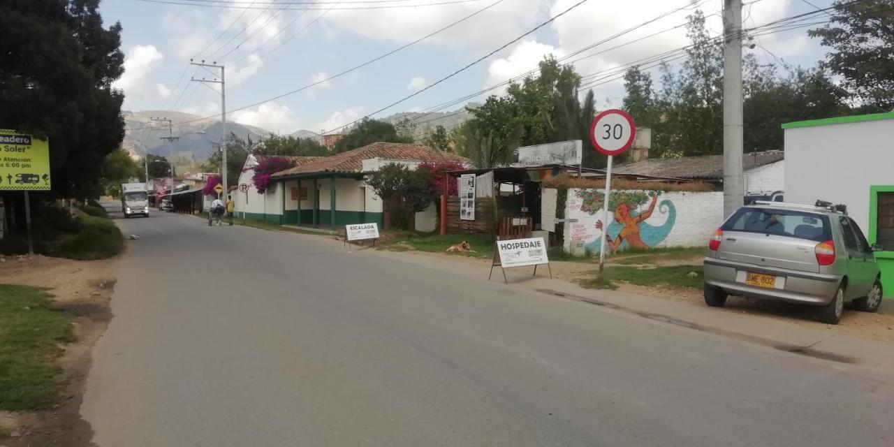 Hostal Caminos De Suesca Hotel Exterior photo