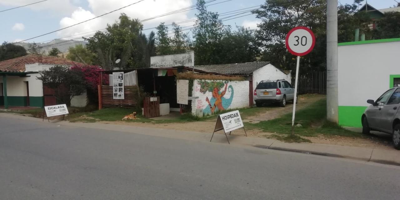 Hostal Caminos De Suesca Hotel Exterior photo
