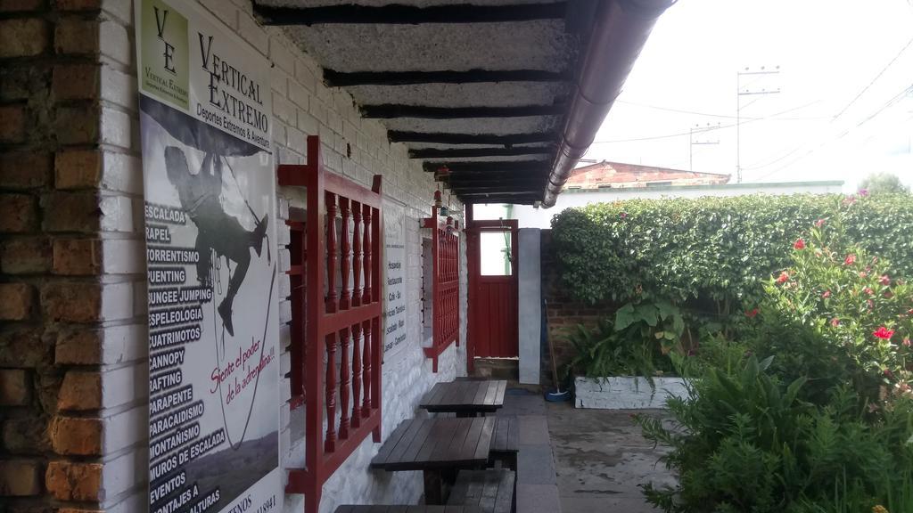 Hostal Caminos De Suesca Hotel Exterior photo
